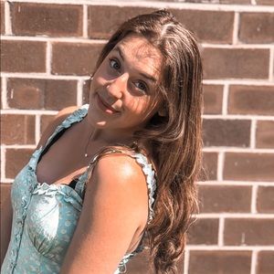 Meet your Posher, Grace